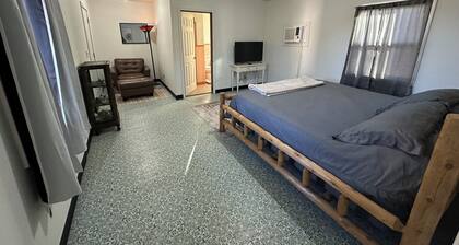 Charming roadside motel and bar & grill in Copperhill