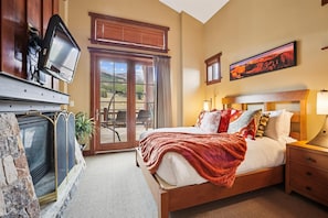 4 habitaciones, tabla de planchar con plancha y wifi gratis 