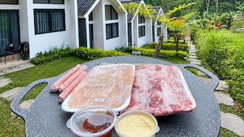 BBQ/picnic area