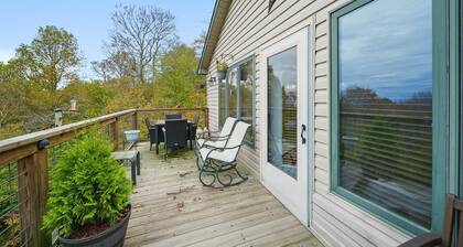 Spacious Home Near Slopes - Chalet Cortina