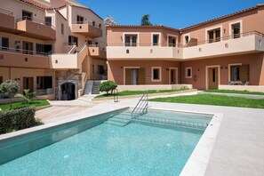 Pool - Eko Suites Apartments (Apokoronas)