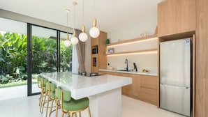 Ảnh chưa phân loại, 5 trong số 31 ảnh, nút