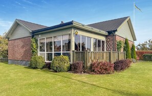 Exterior - Nice home in Eksjö with sauna (Eksjö)