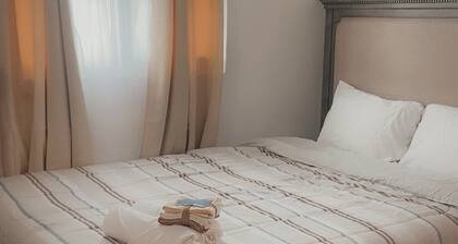 Quiet and cozy 2-bedroom house