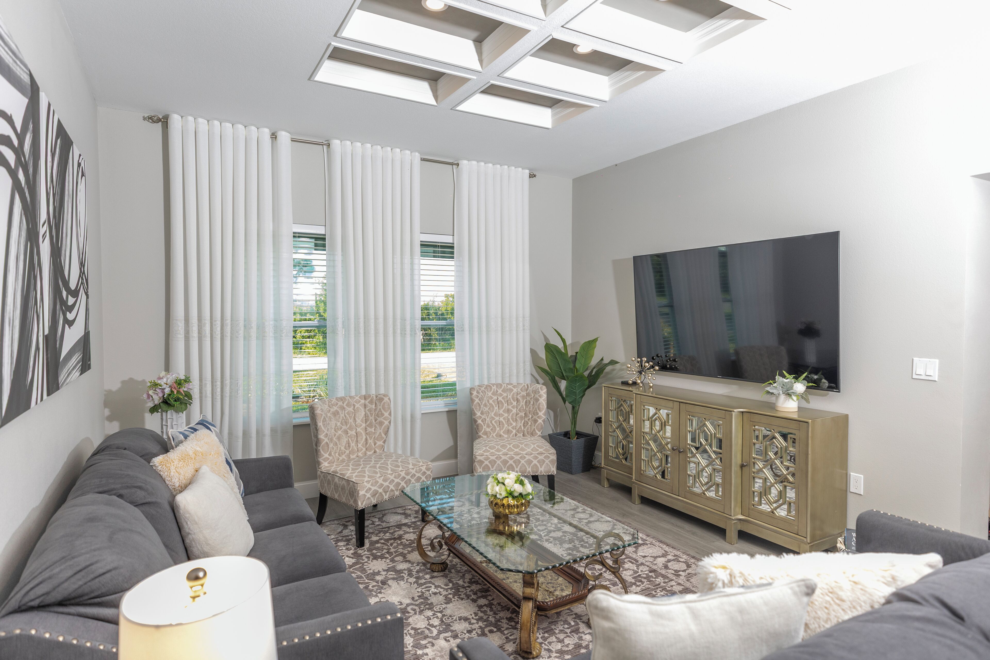 Älytelevisio, kirjoja