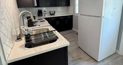 Grand Lake Getaway
Cozy 2 - Bedroom Lake Retreat Near Grand Lake St. Marys