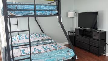 2 bedrooms, free WiFi, bed sheets