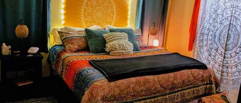 1 soverom, strykejern/-brett, wi-fi (inkludert) og sengetøy