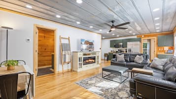 Älytelevisio, takka, videopelejä