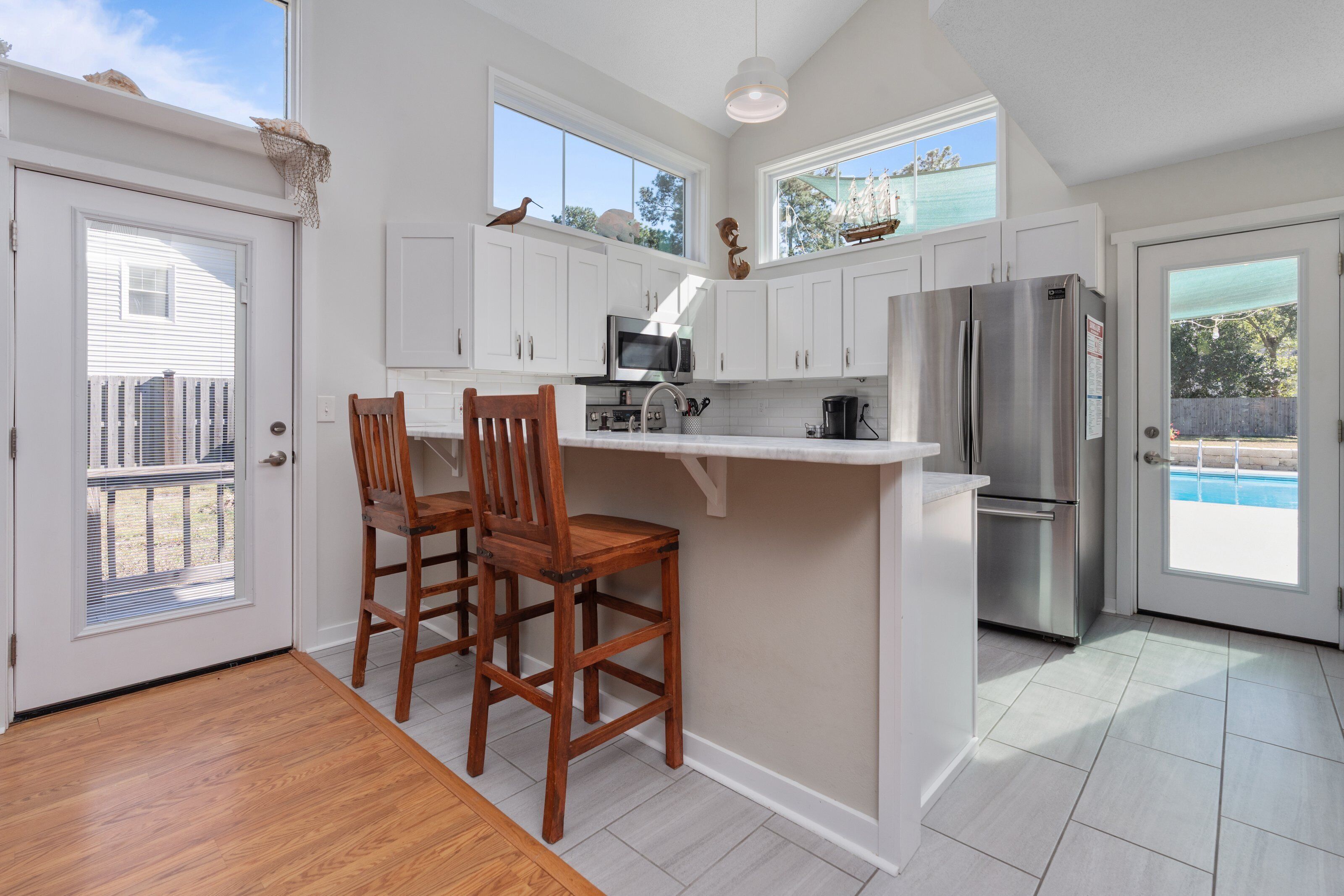 Microwave, oven, stovetop, dishwasher