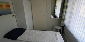 3 Schlafzimmer, Reisekinderbett, kostenloses WLAN
