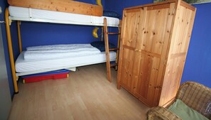 3 Schlafzimmer, Reisekinderbett, kostenloses WLAN
