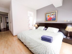 4 makuuhuonetta, Wi-Fi, vuodevaatteet