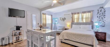 Estúdio com design assinado, aceita animais de estimação | Área de estar