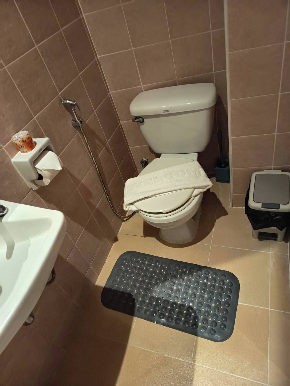 무료 세면용품, 비누, 샴푸, 화장지