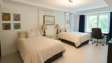 1 bedroom, iron/ironing board, internet, bed sheets