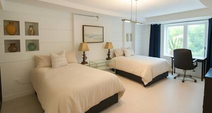 Modern Comfort |Walk-Out Suite