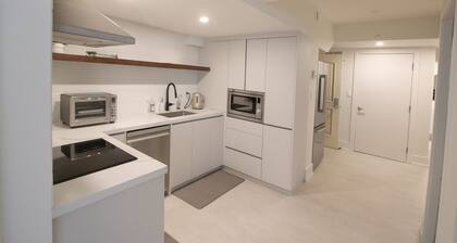 Modern Comfort |Walk-Out Suite