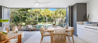 Drift North - 11 by Holiday Management Co.