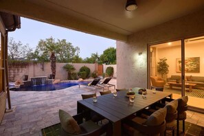 Outdoor dining
