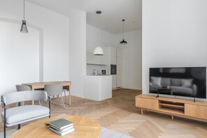 Interior - Blueground | Landstraße, balcony, nr Belvedere (Vienna)