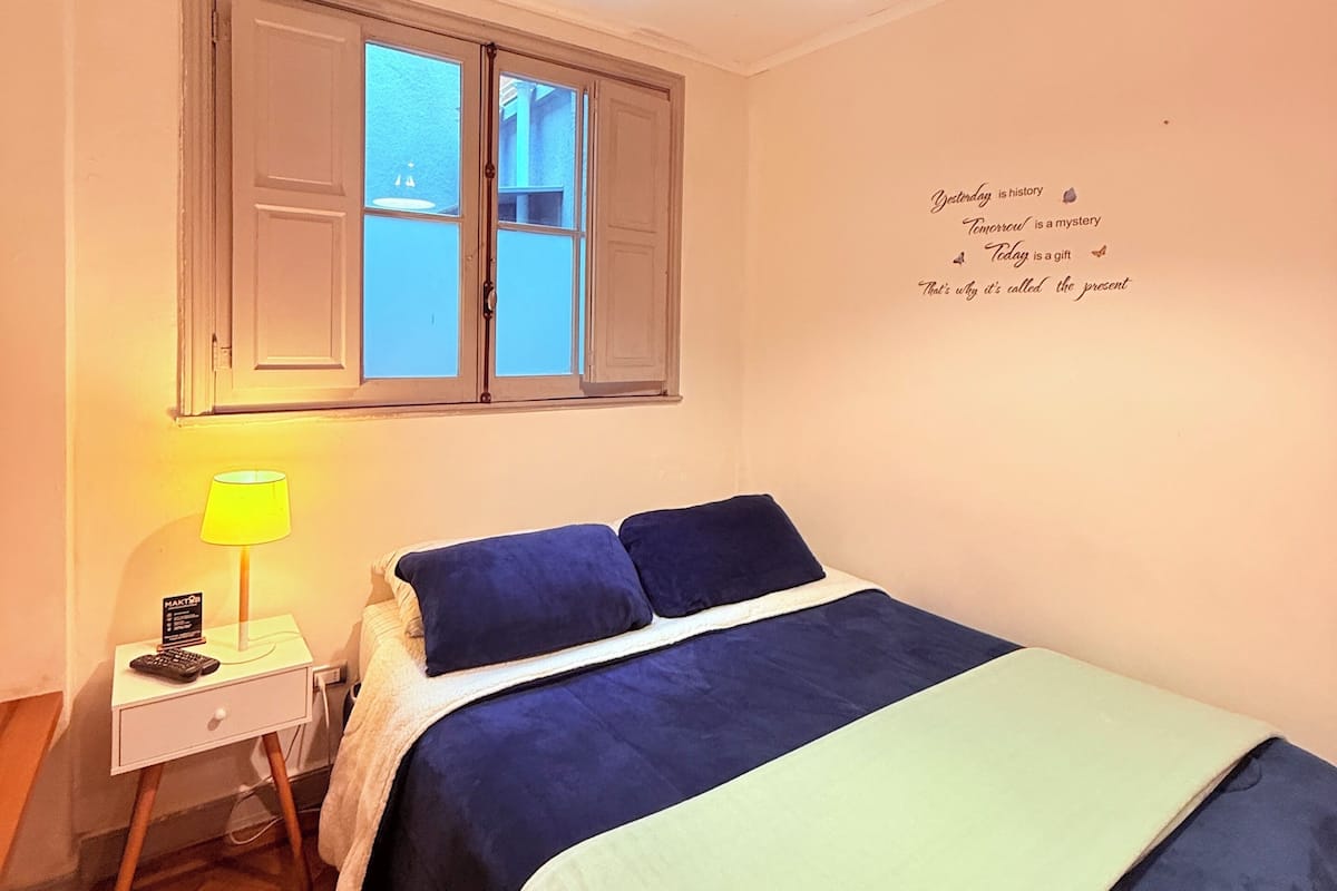 Habitación doble Confort, para no fumadores, baño privado | Tabla de planchar con plancha y wifi gratis