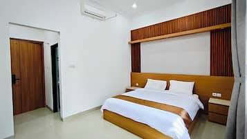 Cortinas blackout y sistema de insonorización