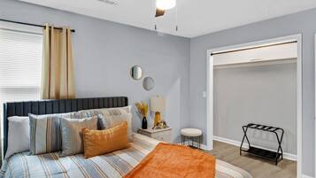 2 chambres, fer et planche à repasser, Wi-Fi gratuit, draps fournis