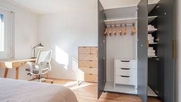 2 Schlafzimmer, Bügeleisen/Bügelbrett, WLAN, Bettwäsche