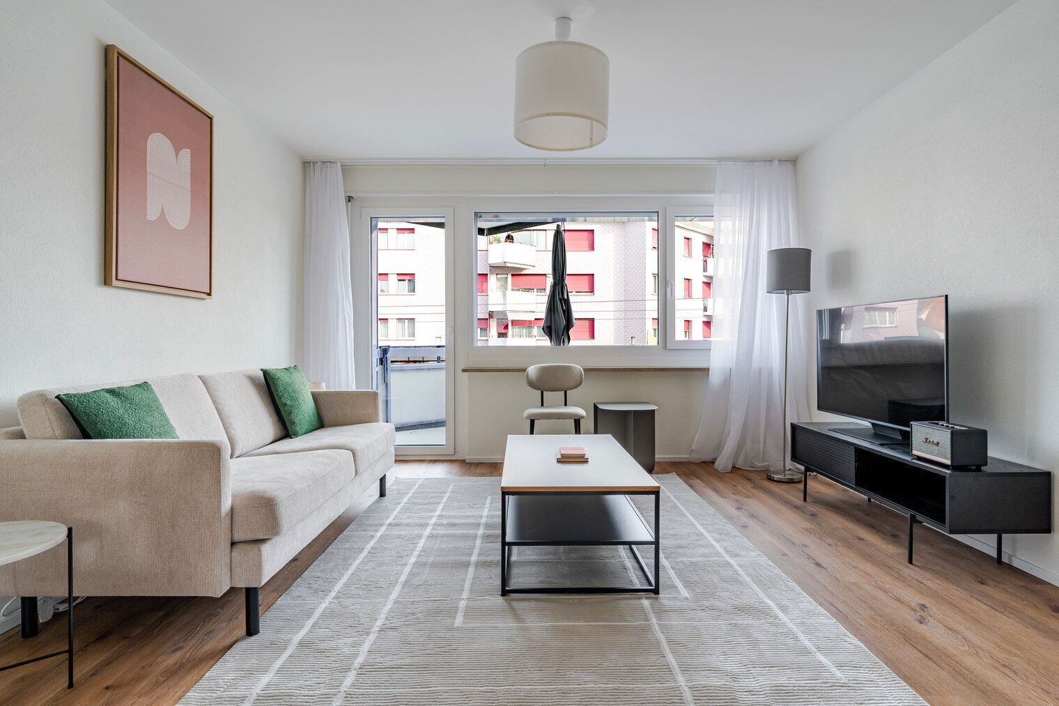 Fernseher, Stereoanlage