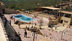 واجهة المنشأة