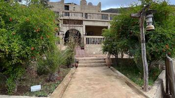 Façade de lâhĂ©bergement