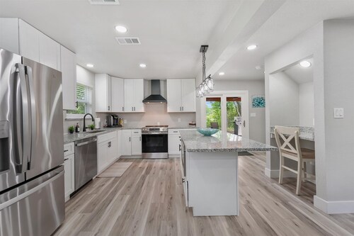Country Living 3-bedroom house in Melissa