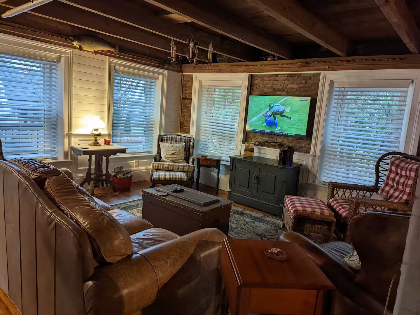 智能電視、壁爐