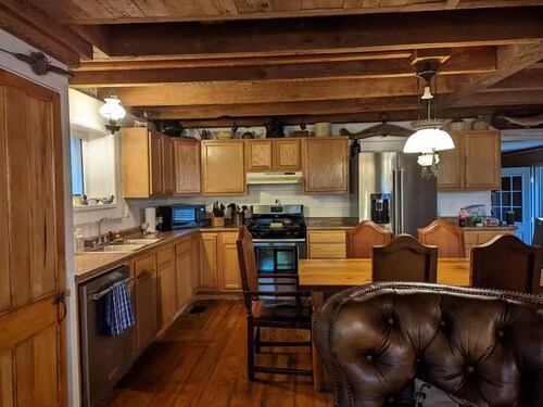 The Kilted Carp Cottage 1860's Charm Updated