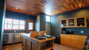 Fridge, microwave, cookware/dishes/utensils