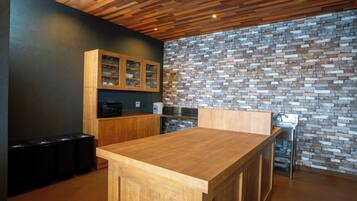 Fridge, microwave, cookware/dishes/utensils