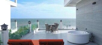 BayView Resort & VIllas