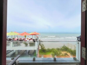 書桌、遮光布/窗簾、隔音、熨斗/熨衣板