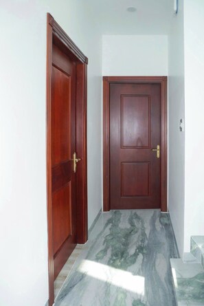 Villa, 4 Bedrooms, Sea Facing | Desk, blackout curtains, soundproofing, iron/ironing board