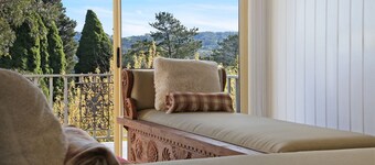 Southern Grace - the perfect Southern Highlands escape, spacious, stylish and serene