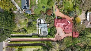 Exterior - Southern Grace - the perfect Southern Highlands escape, spacious, stylish and serene (Bowral)