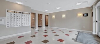 Peace in the City - 1 Bdrm Rockville Apt