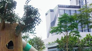 Ảnh chưa phân loại, 5 trong số 24 ảnh, nút