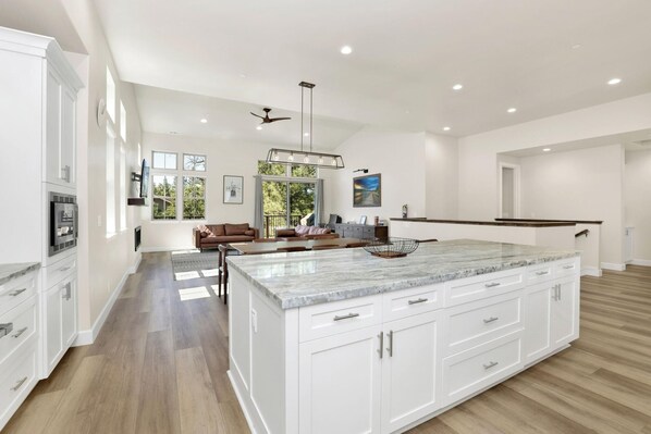 Room - The Pines Retreat 2336 (Big Bear Lake)