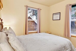 Room - Mount Berkley 2367 (Big Bear Lake)