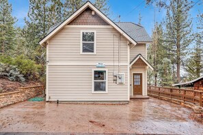 View from property - Mount Berkley 2367 (Big Bear Lake)