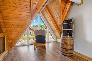 Lobby - Selah (Gatlinburg)