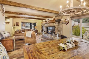 View from property - Eagle Point Lodge 2080 (Big Bear Lake)