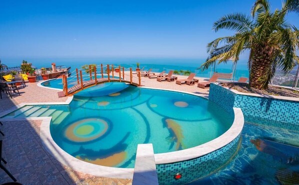 Pool - Litz Resort Batumi (Batumi)